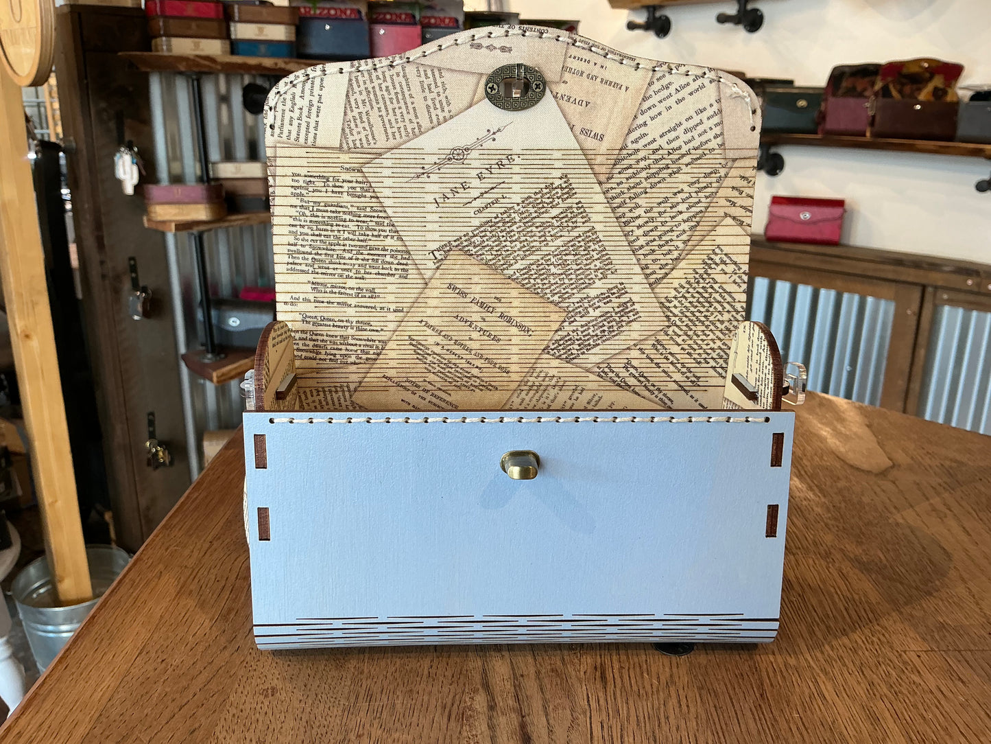 Book Pages / Bookish